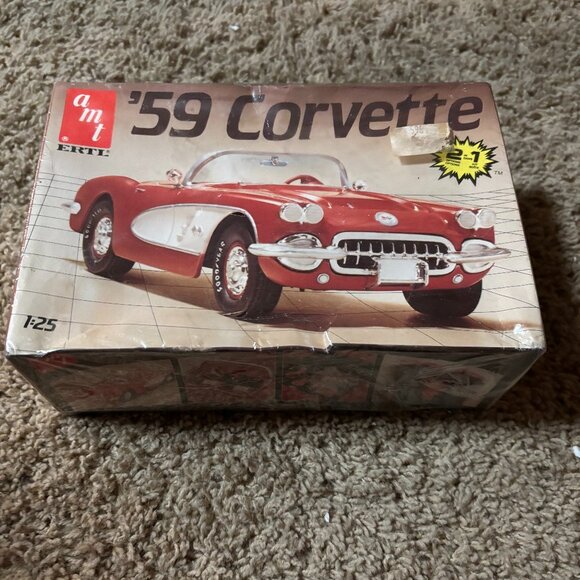 AMT Ertl | Toys | Amt Ertl Model Kit 59 Corvette 2 In 125 Scale Car Mib ...